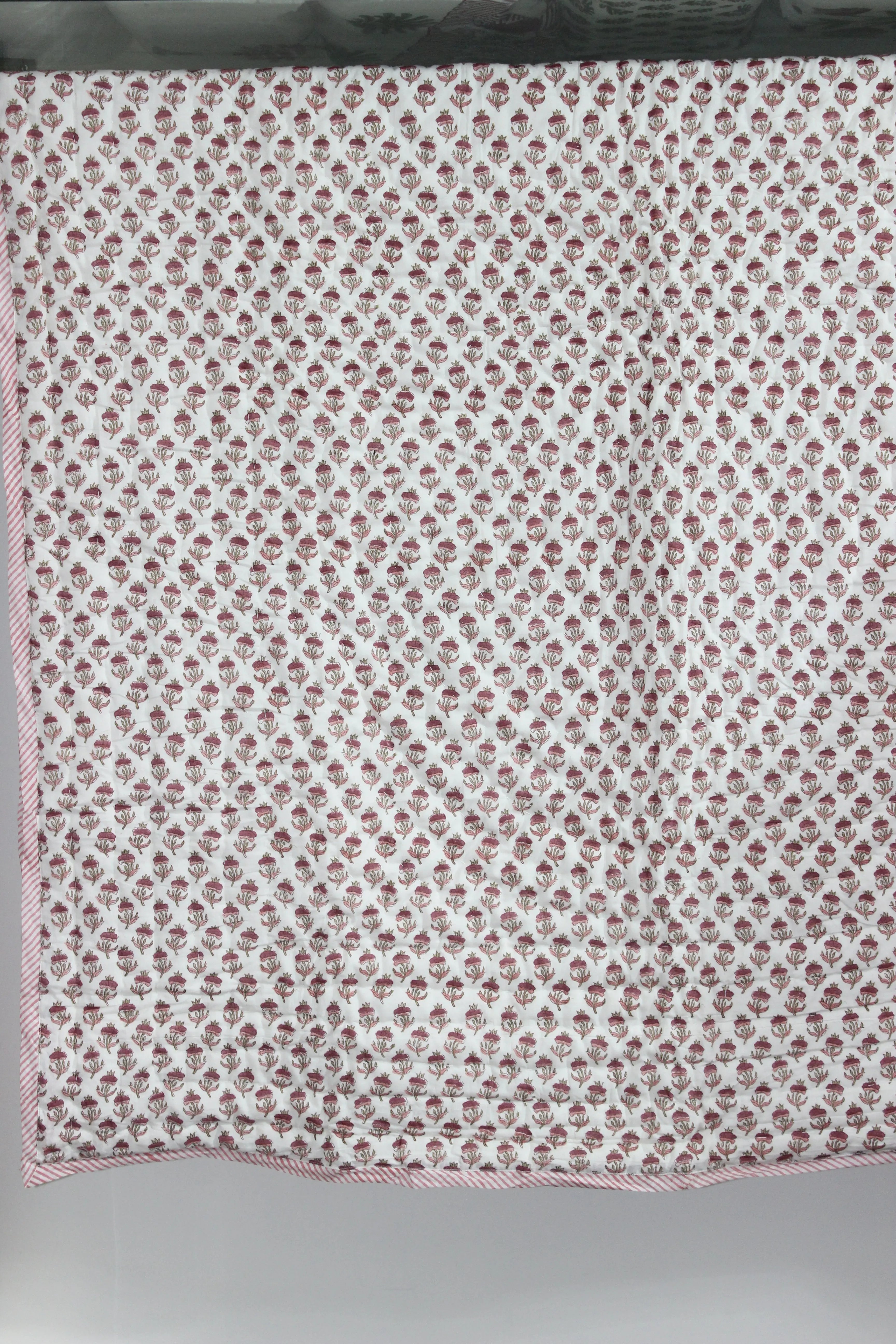 Pink Rosewood Quilt Ridhi Block Print