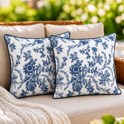 Incremental Blue Piping Pillow Cover