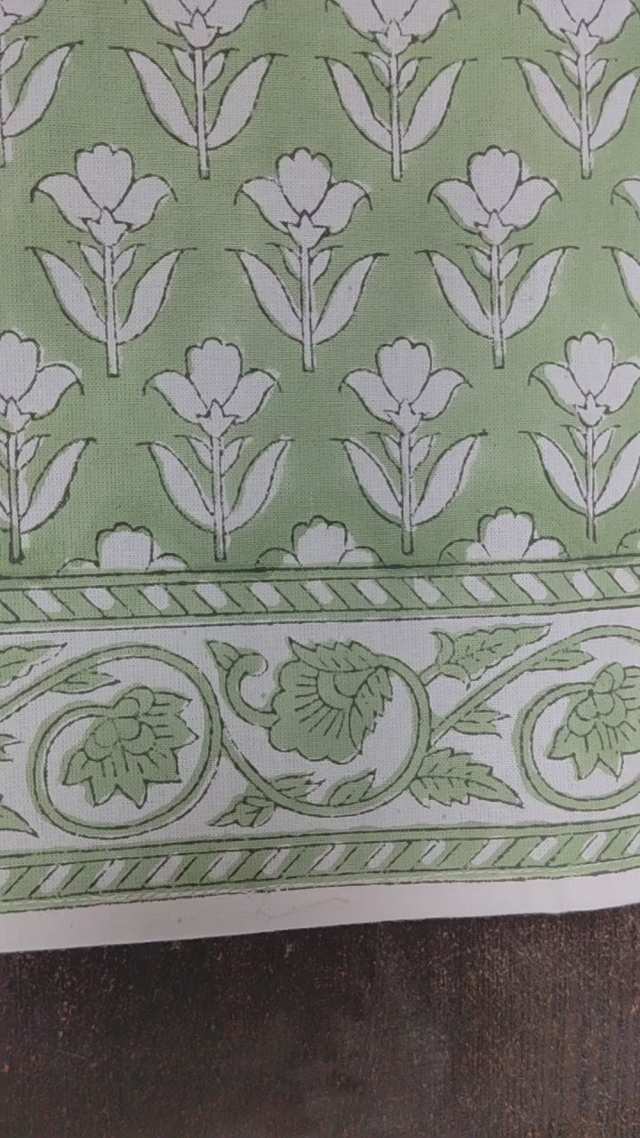 Verdant Square & Rectangle Tablecloth