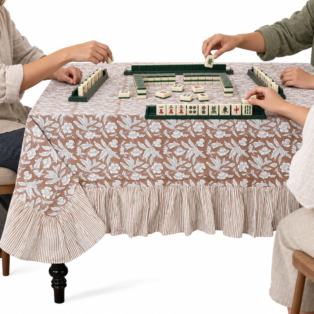 Ruffle Rectangle & Square Tablecloth - Oak Brown