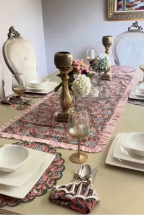 Sassy Salmon and Emerald Green Square & Rectangle Tablecloth