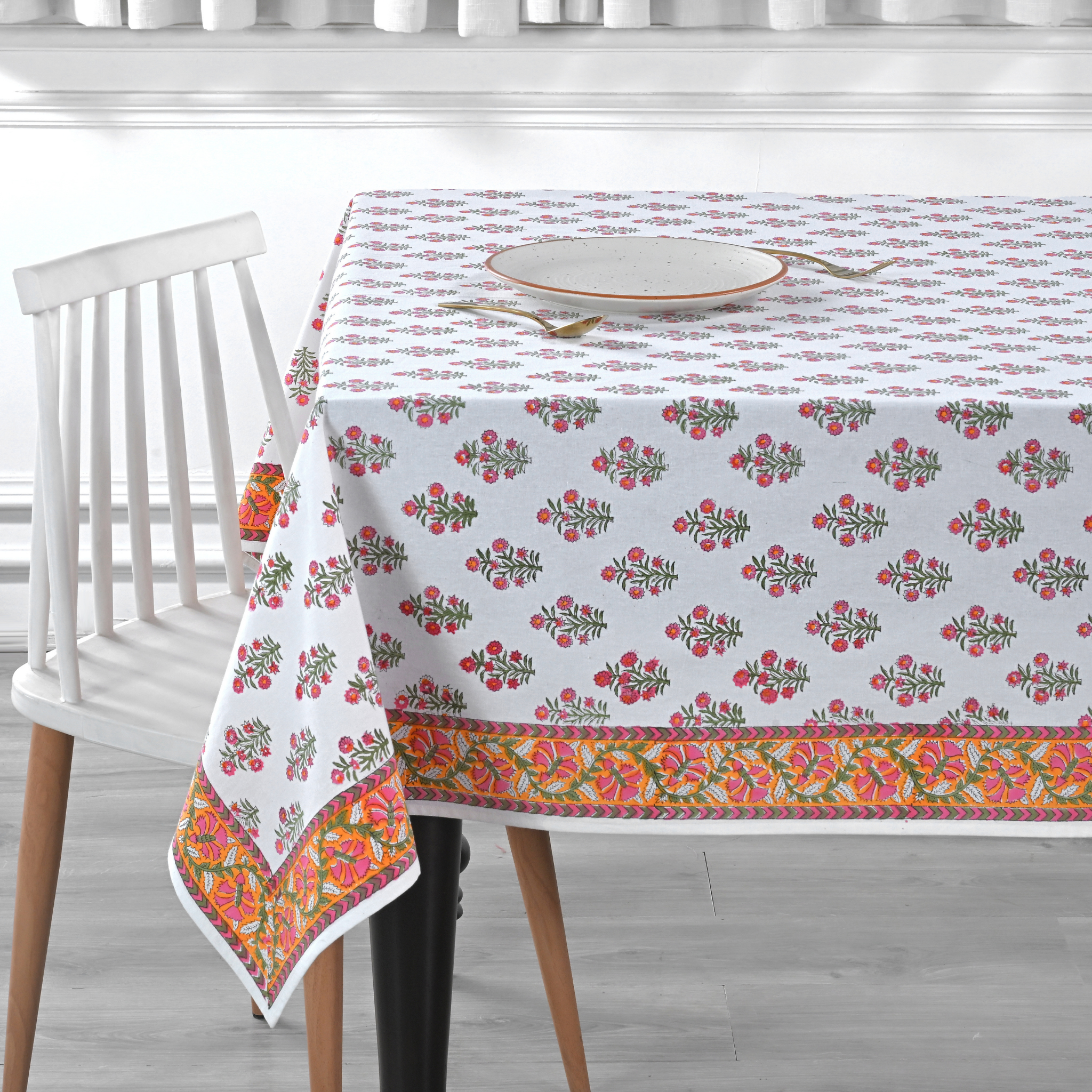 Tablecloth with floral pattern on a dining table