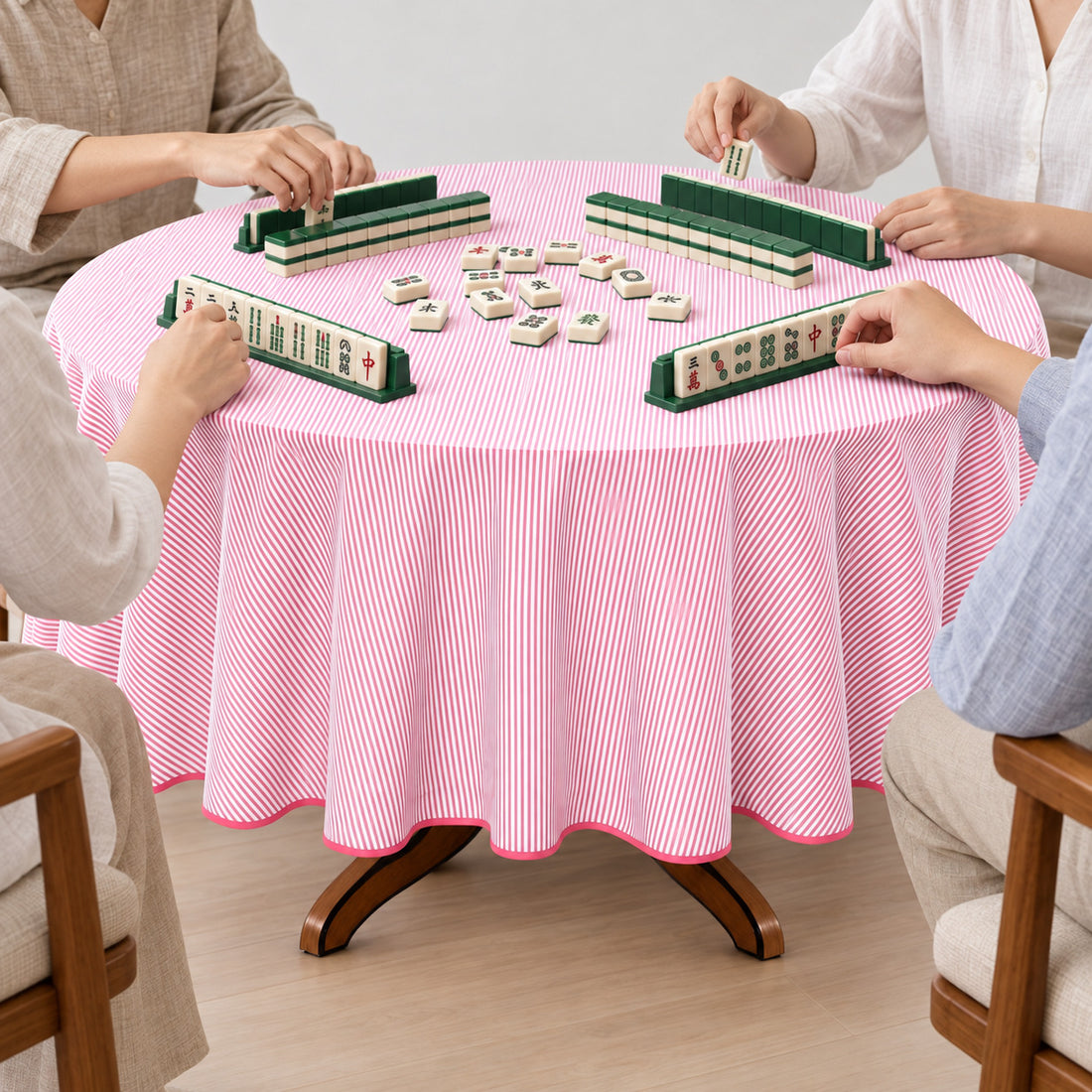 Taffy Pink Stripe With Pink Scallop Pipping Round Tablecloth